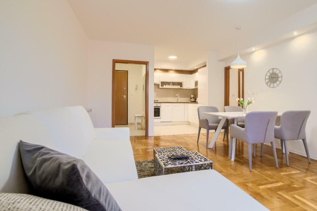 Apartment San Rocco Center Pula Exteriér fotografie