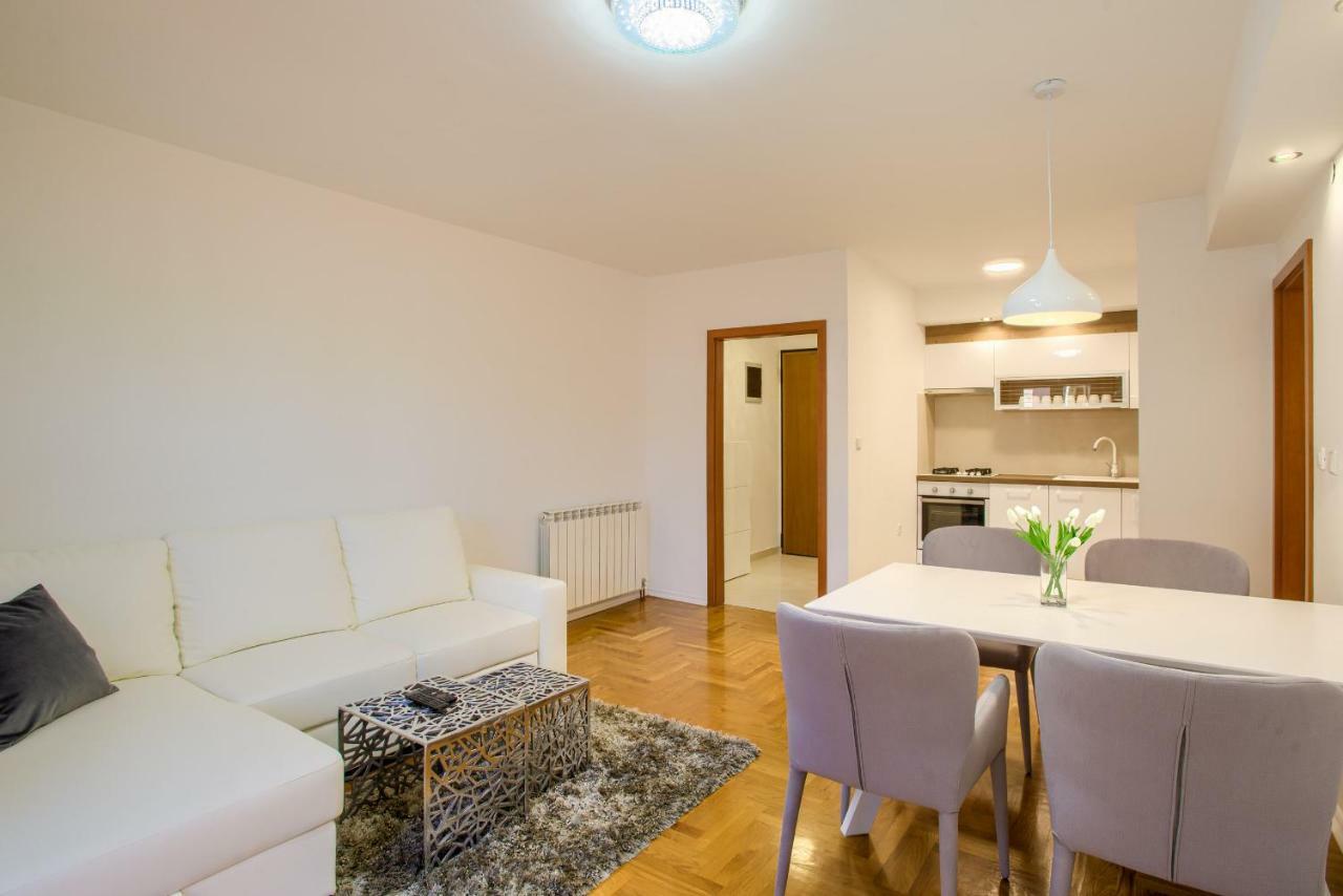 Apartment San Rocco Center Pula Exteriér fotografie
